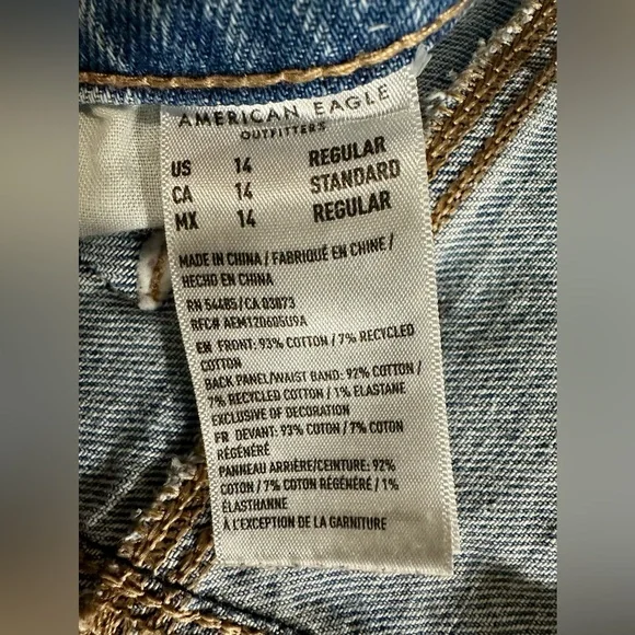 AMERICAN EAGLE highest rise ripped baggy straight jeans size 14 distressed - Picture 13 of 16